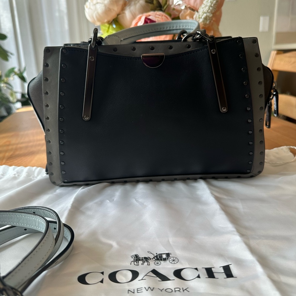 Coach Dreamer Handbag with Wallet - Picture 3 of 13